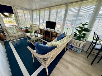 Photo 4 of 21 of home located at 2550 State Rd. 580 #0124 Clearwater, FL 33761