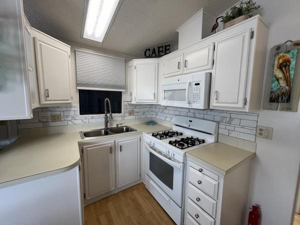 1987 Mobile Home