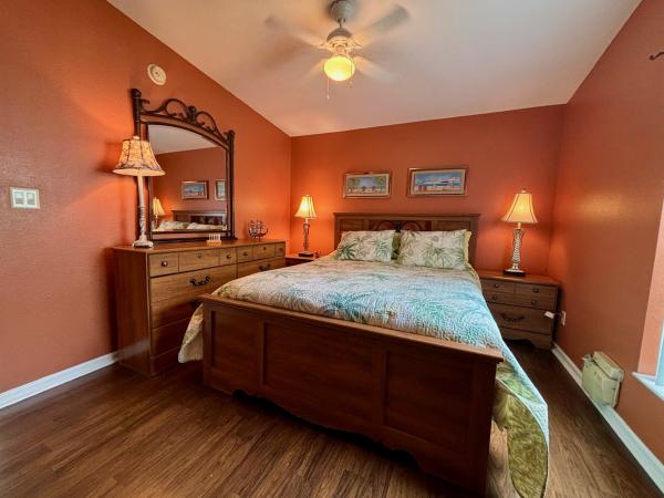 2005 Mobile Home