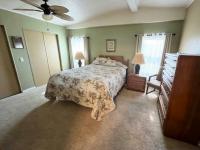 1983 Barrington Manufactured Home