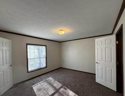 Photo 4 of 6 of home located at 2191 East Ohio Pike 164 Amelia, OH 45102