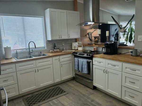 1988 HOME Manufactured Home