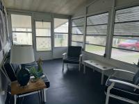 1981 HS Barrington Manufactured Home