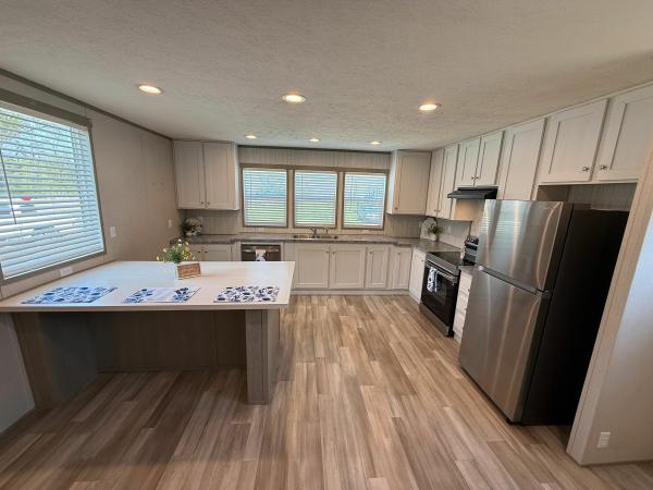 2025 Clayton Homes Inc Mobile Home For Sale