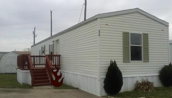 2005 Holly Park Inc Mobile Home For Sale
