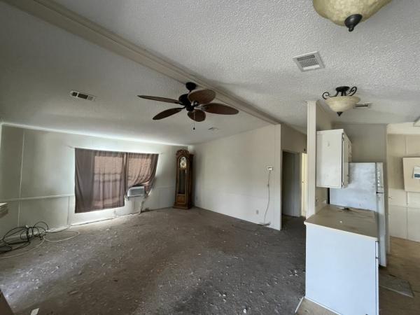 1986 DELO HS Mobile Home