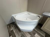 2005 American Homestar Corp Oak Creek Mobile Home