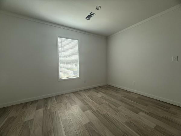 2026 CHAMPION/SKYLINE KEY LARGO #K1 2852H32G11 Mobile Home