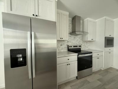 Photo 3 of 16 of home located at 5821 Chelsea Circle Lot 151 Sarasota, FL 34233