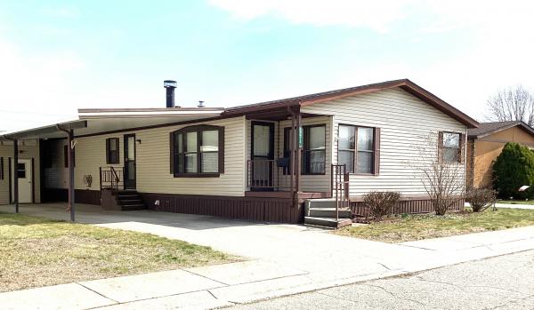 1988 Schult Mobile Home For Sale