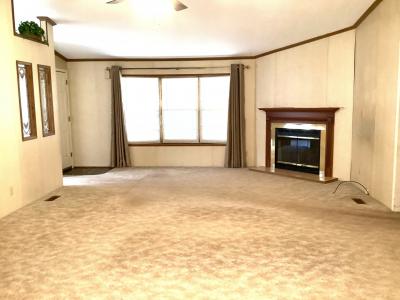 Photo 2 of 18 of home located at 49472 Wisteria Court Shelby Township, MI 48315