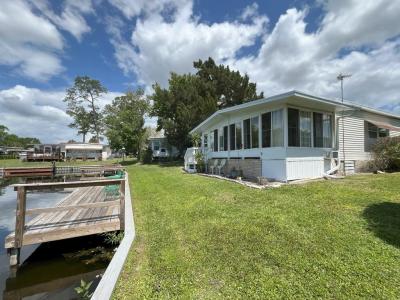 Photo 2 of 20 of home located at 179 Crossways Drive Leesburg, FL 34788