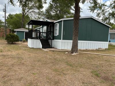 Photo 3 of 34 of home located at 1403 Darold Dr. #Dd1403 Del Valle, TX 78617