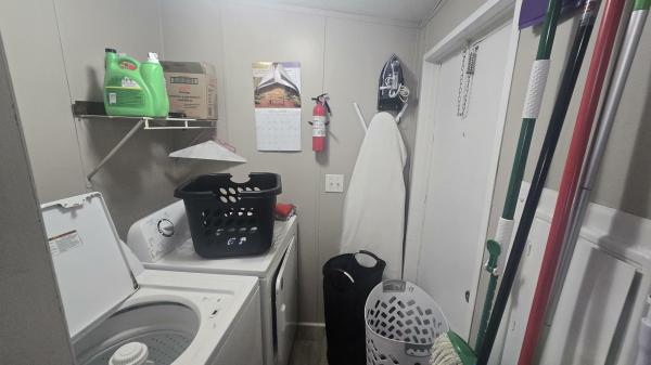 2004 WEST Mobile Home