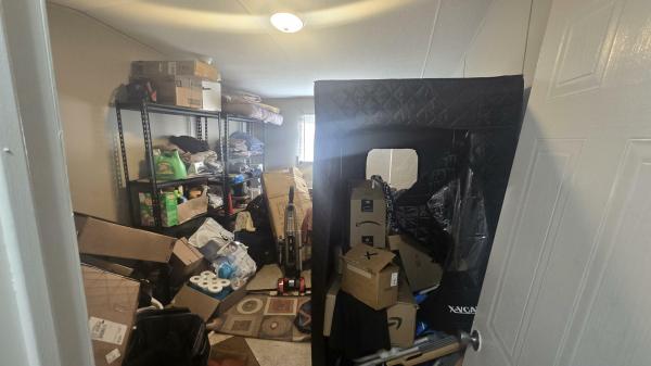 2004 WEST Mobile Home