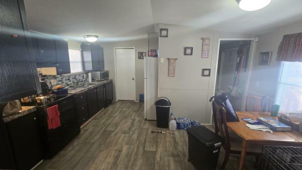 2004 WEST Mobile Home