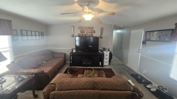 2004 WEST Mobile Home