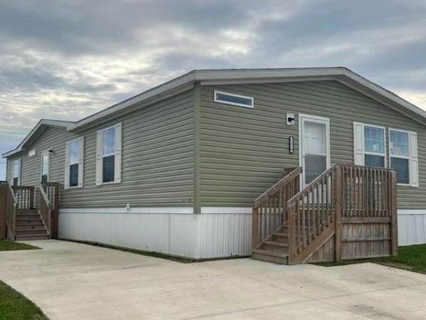 2021 Clayton 81HEH28563A Mobile Home