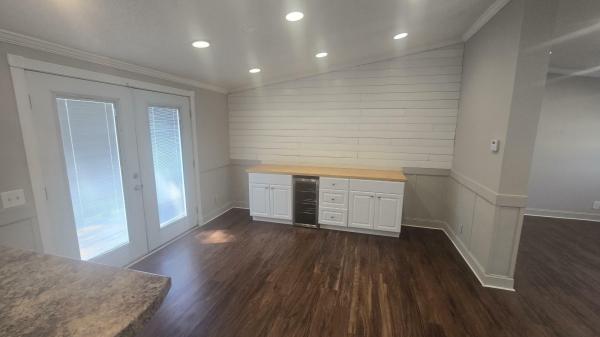 1998 Palm Harbor Country Manor Mobile Home