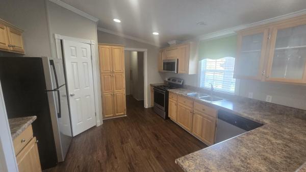 1998 Palm Harbor Country Manor Mobile Home