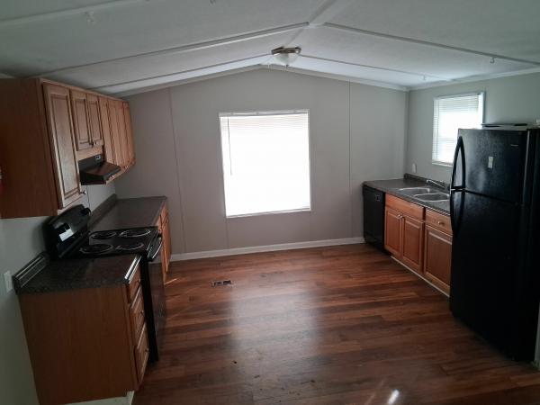 1985 Chamberlain Mfg Corp Mobile Home For Sale