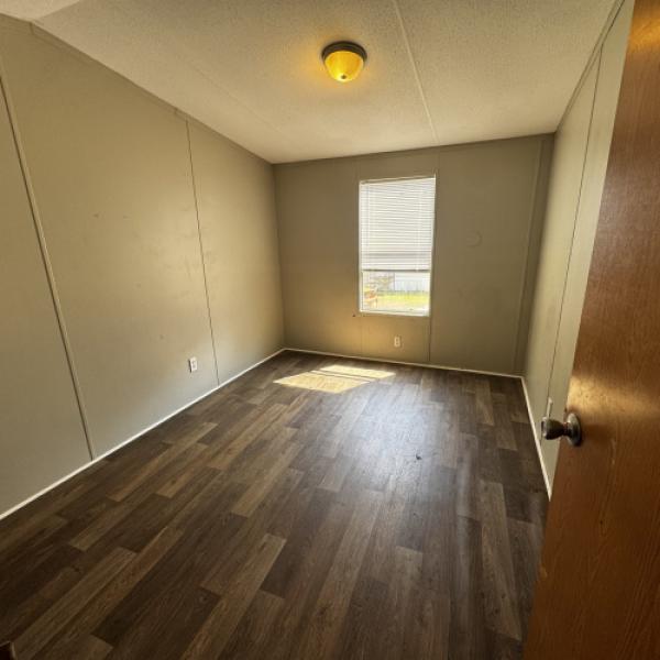 1999 Oakwood Homes Corp  Home