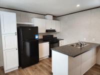 2025 Champion CHPR-1666H32P02 Mobile Home