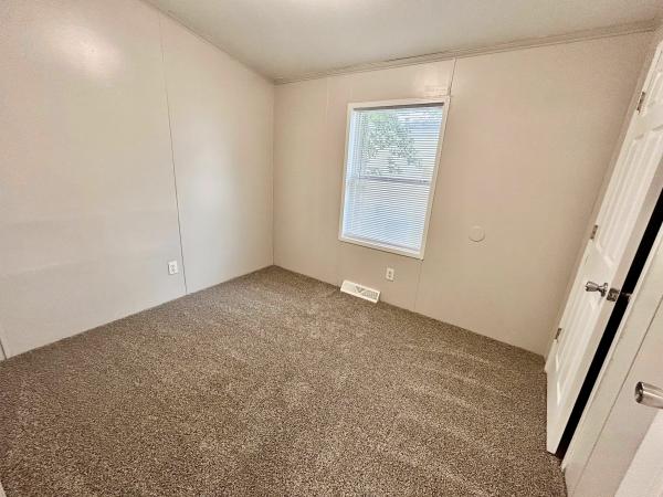 2006 Skyline Woodbridge Mobile Home