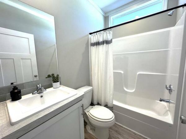 2024 340LD24522A - RAFAEL  Home