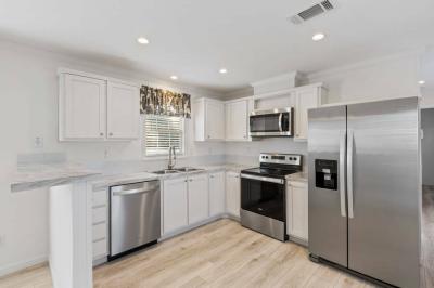 Photo 4 of 11 of home located at 1654 Clearwater Largo Road, #212 Clearwater, FL 33756