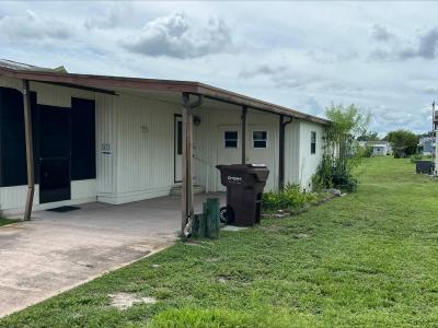 Photo 4 of 8 of home located at 5131 Abc Rd Lot 47 Lake Wales, FL 33859