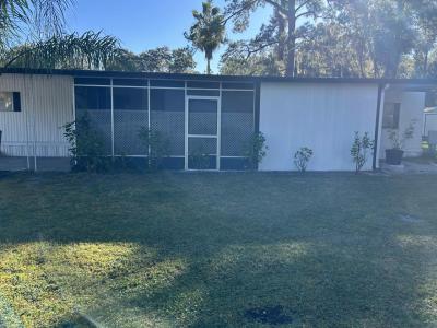 Photo 5 of 14 of home located at 7197 Woodland Drive Brooksville, FL 34601