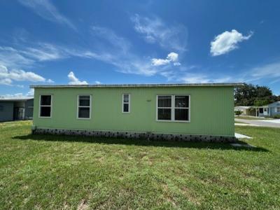 Photo 3 of 16 of home located at 166 Azalea Dr. Fruitland Park, FL 34731