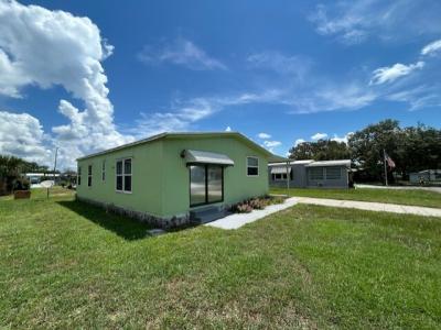 Photo 5 of 16 of home located at 166 Azalea Dr. Fruitland Park, FL 34731