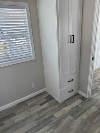 Photo 5 of 13 of home located at 33 Heron Drive Ellenton, FL 34222