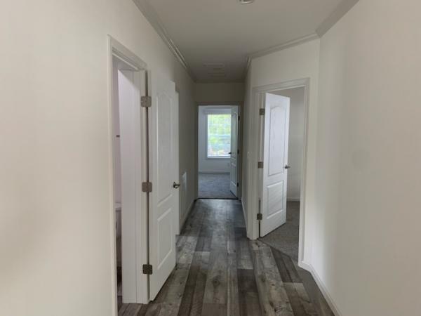 2023  Skyline Model LE4801  Home