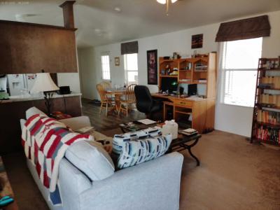 Photo 5 of 13 of home located at 7112 Pan American Fwy NE #333 Albuquerque, NM 87109