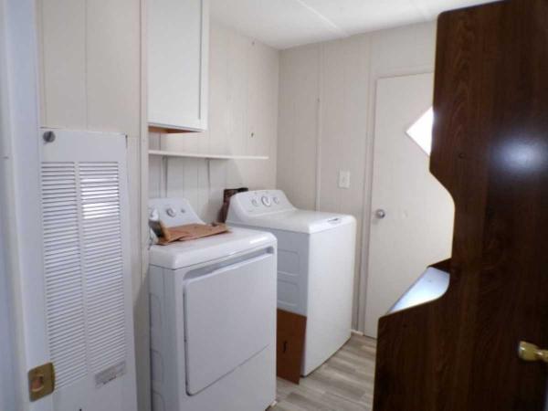 1977 20th Century Manufactured Home