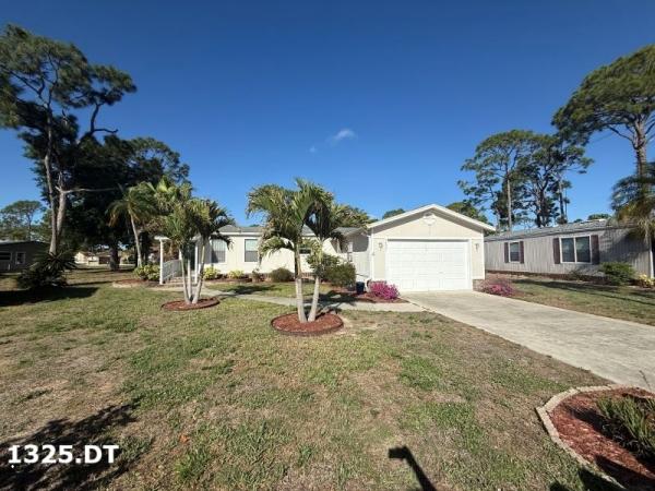 Photo 1 of 2 of home located at 1325 San Miguel Ln. North Fort Myers, FL 33903