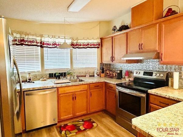 1990 Palm Harbor  Home