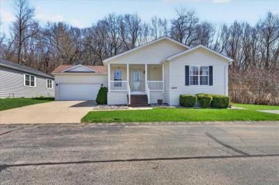 Photo 3 of 40 of home located at 5099 Warbler Way Kalamazoo, MI 49009