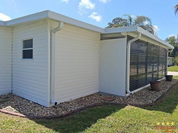 2001 JACOBSEN  Home