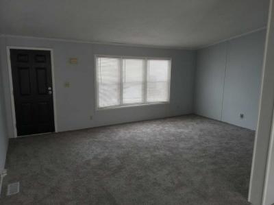 Photo 4 of 18 of home located at 12370 St. James Court Romeo, MI 48065