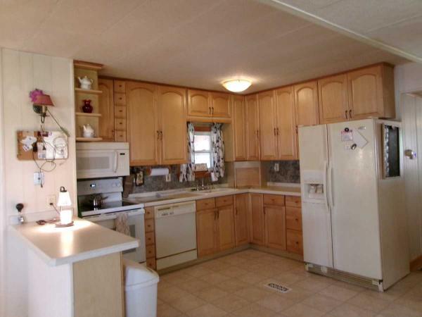 1974 New Yorker 70-12 Mobile Home