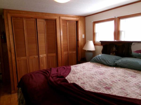 1974 New Yorker 70-12 Mobile Home