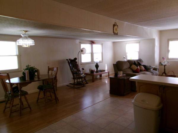 1974 New Yorker 70-12 Mobile Home