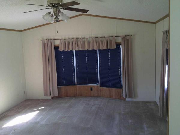 1995 Skyline Spruce Ridge Supreme Manufactured Home