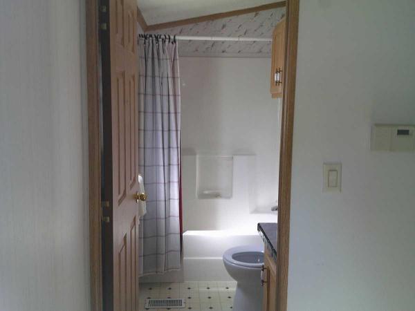 1995 Skyline Spruce Ridge Supreme Manufactured Home