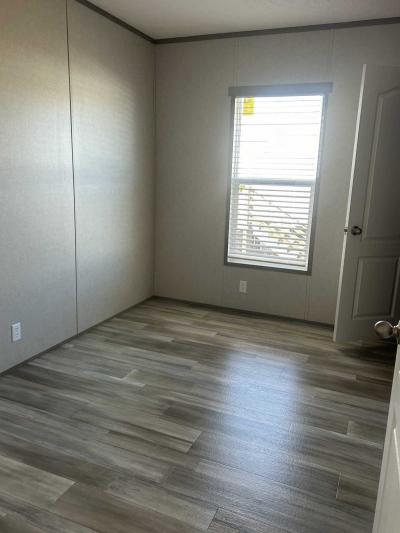 Photo 4 of 12 of home located at 17481 Orange Grove Rd #70 Gulfport, MS 39503