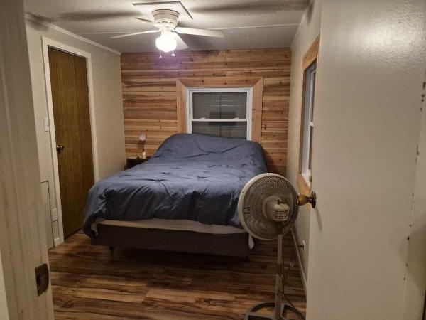 1977 Bon Aire Artcraft Mobile Home